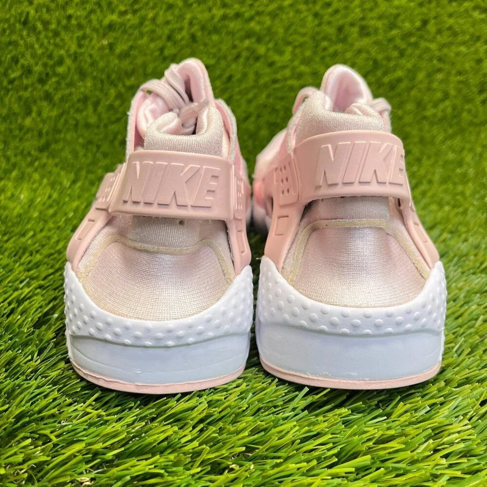 Nike Air Huarache Run‎ SE Girls Size 6.5Y Pink Running Walking Shoes Sneakers
